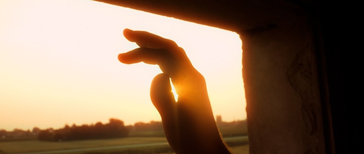 Marc Carles - Film und Videoproduzent - Referenzen - Music Video - JEREMIAS - GOLDEN HOUR Bild