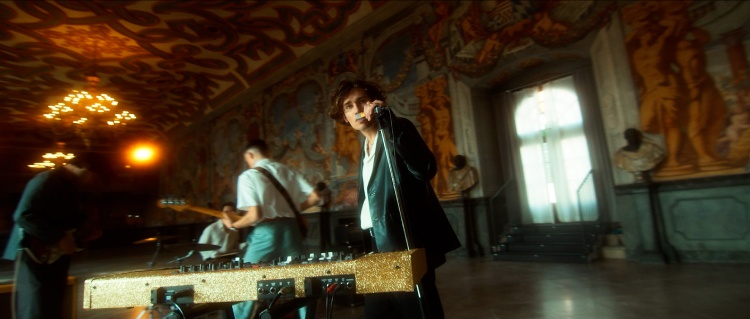 Marc Carles - Film und Videoproduzent - Referenzen - Music Video - JEREMIAS - PARIS Bild